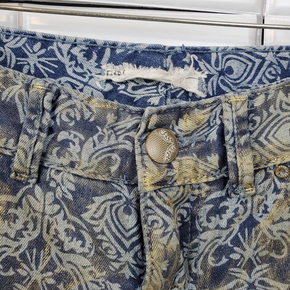 Free People Blue and Cream Patterned Skinny Jeans - Picture 4 of 16